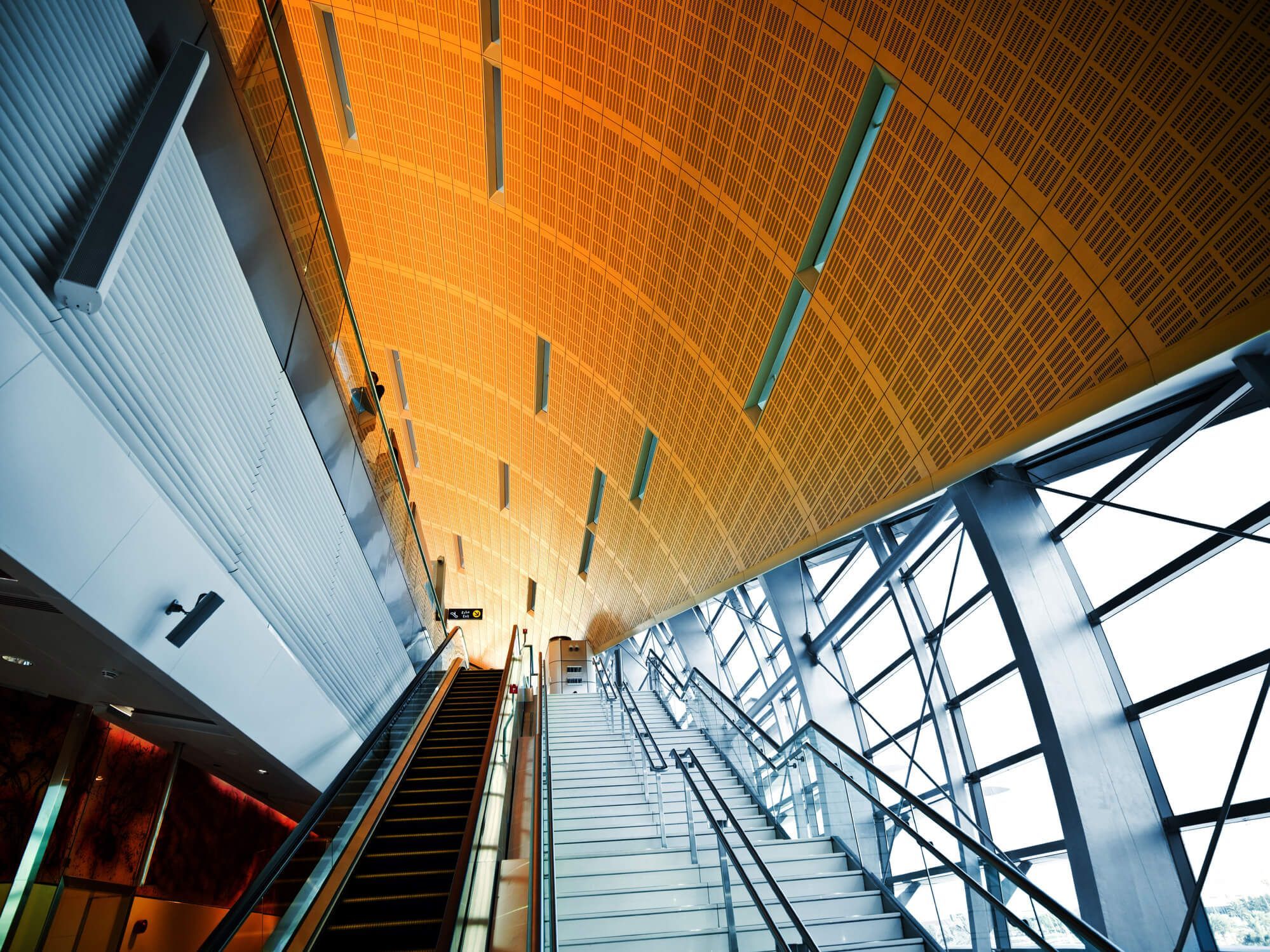 Метро в Дубае