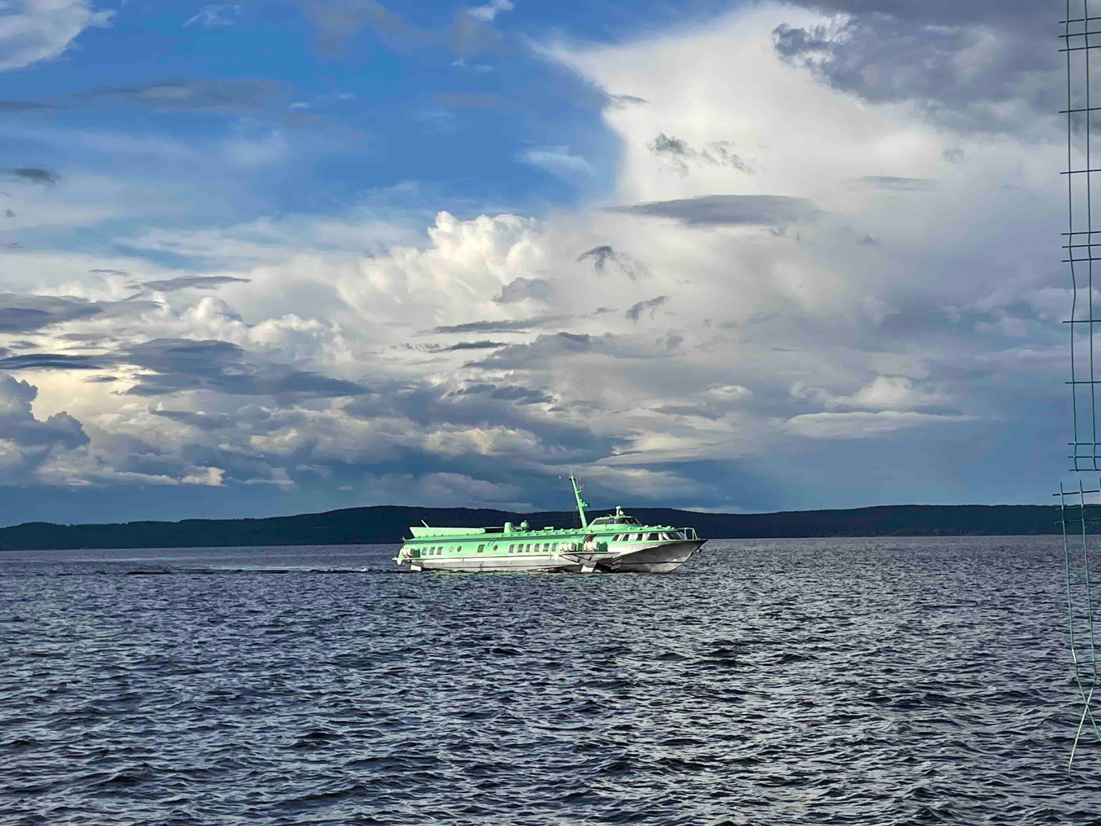 метеор на воде.jpg