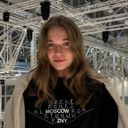 Арина Попкова