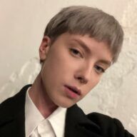 Лиза Устюжанина