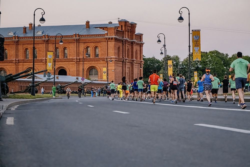 Ночной марафон в Санкт-Петербурге