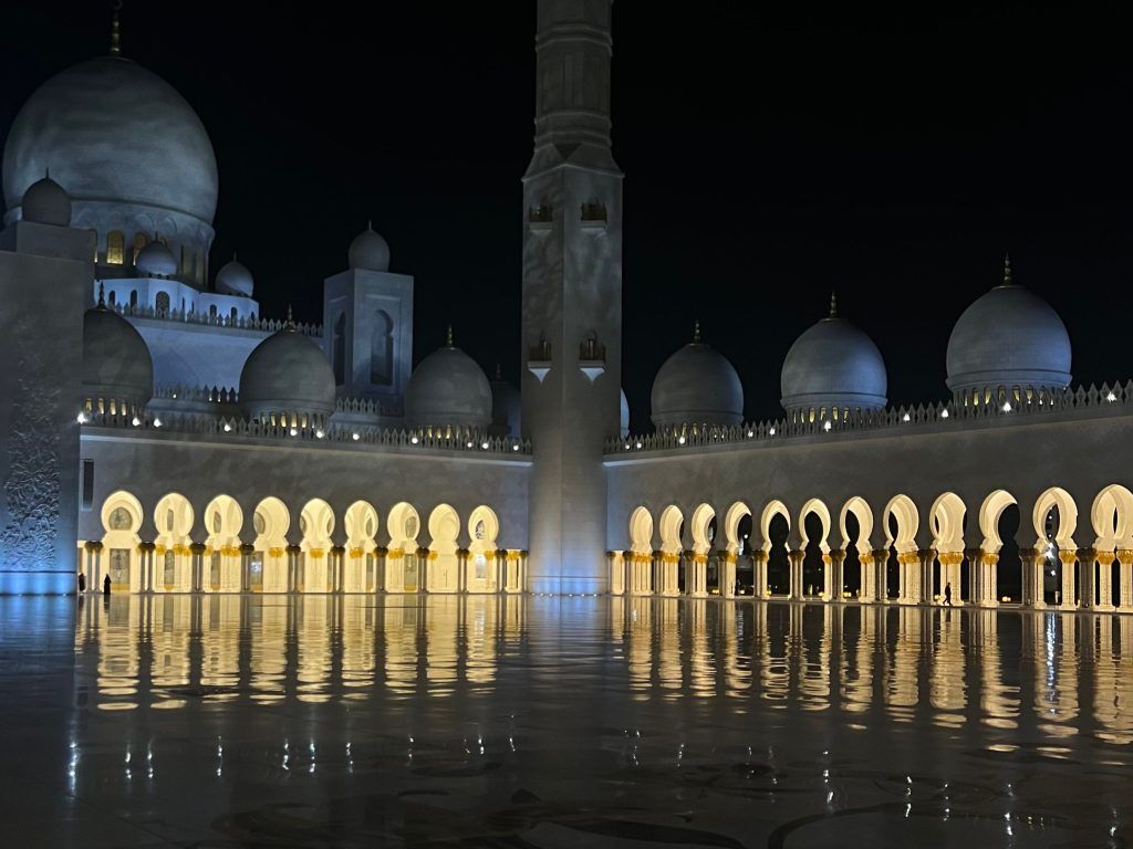 Мечеть шейха Зайда