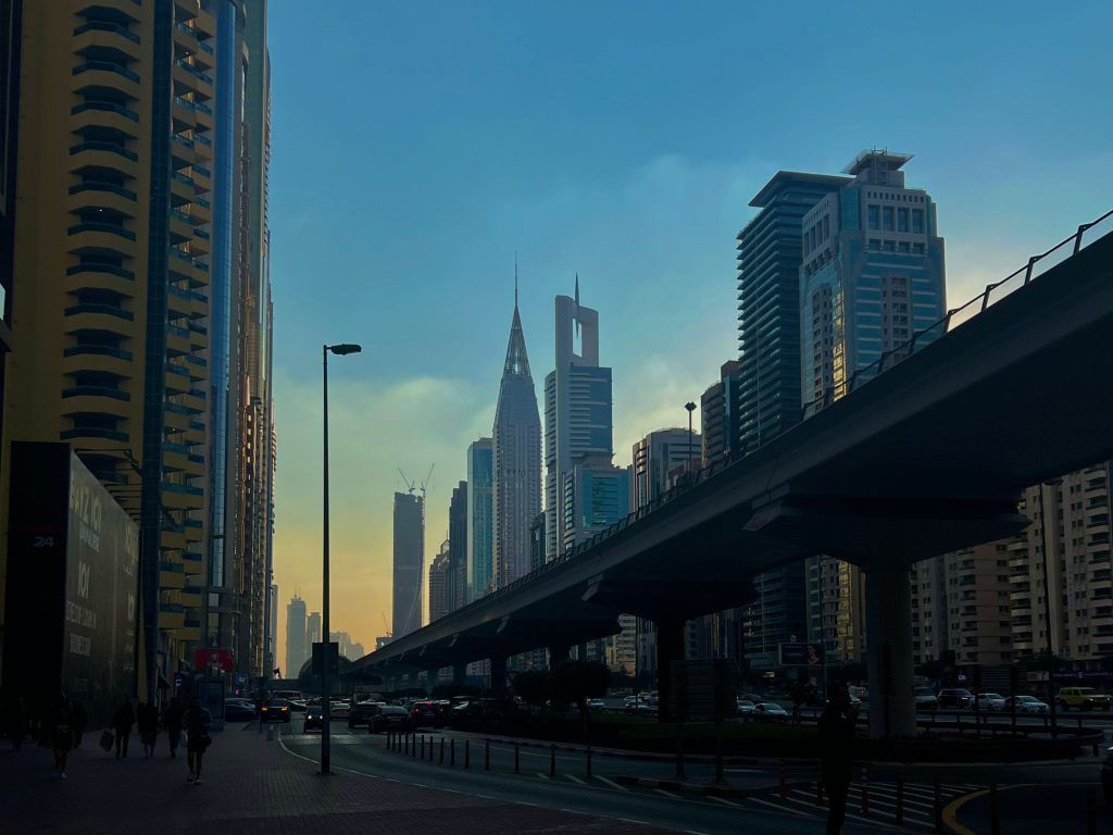 Дубай на рассвете