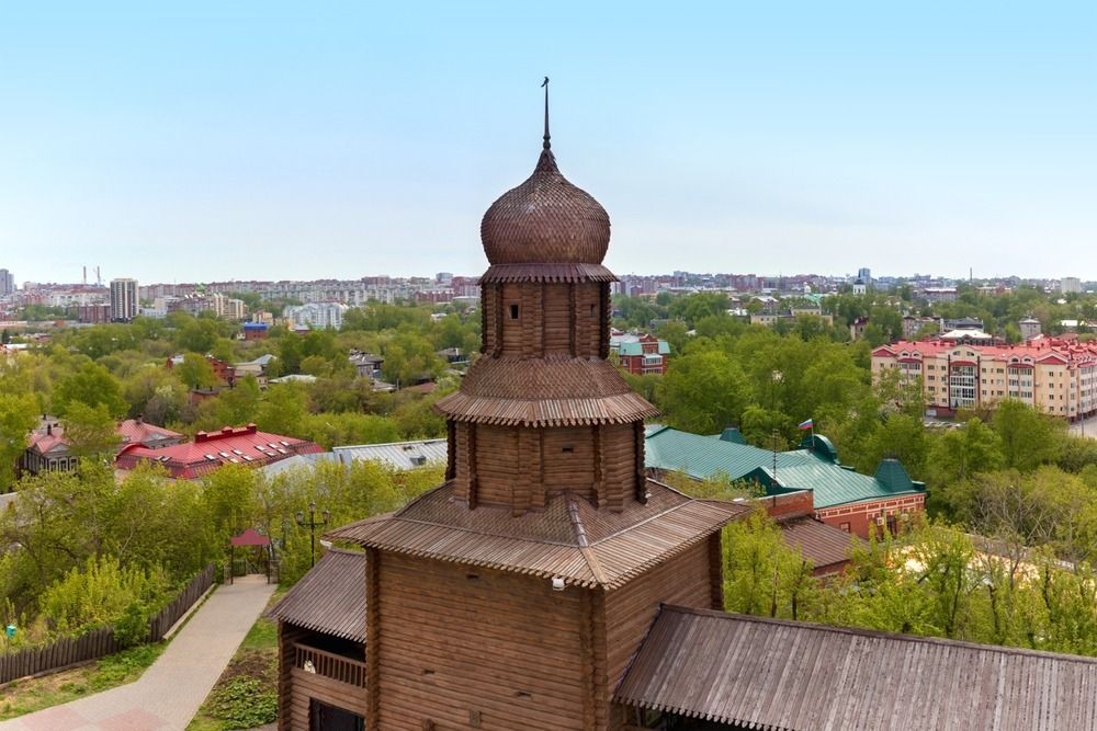 Спасская башня Томска