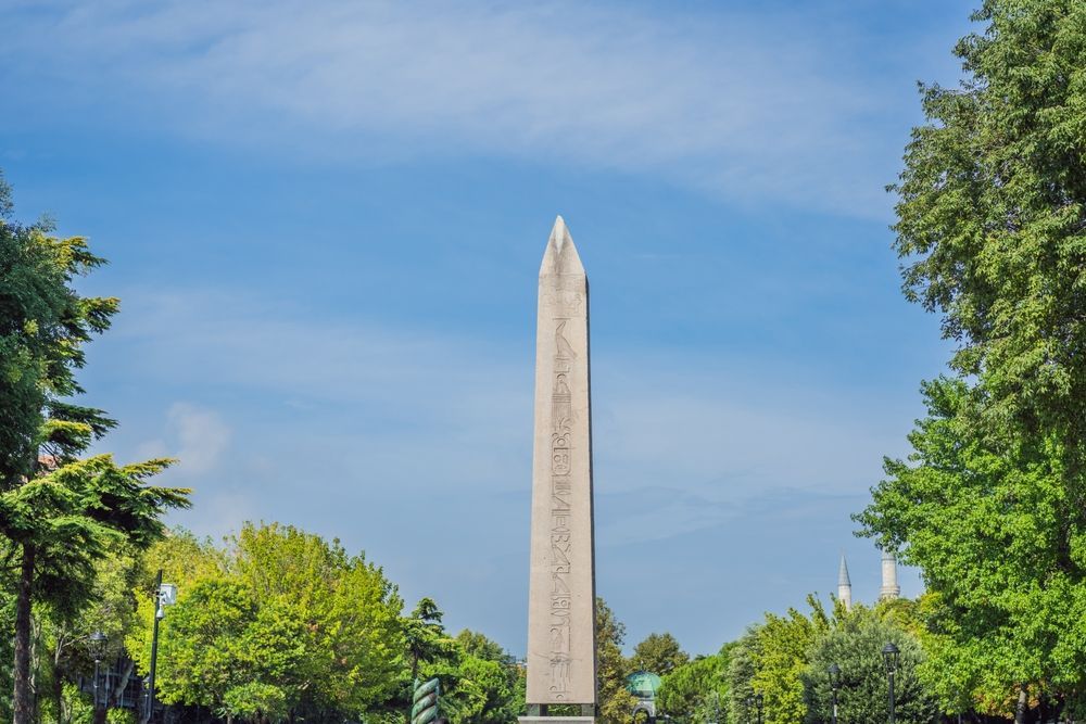 Обелиск Феодосия