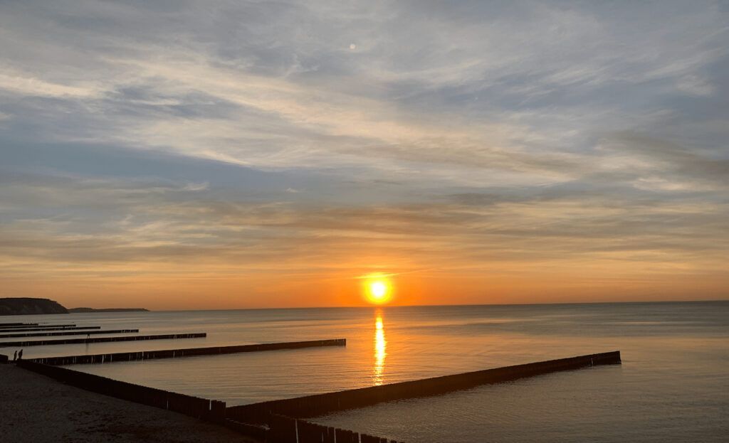 Закат над пирсами