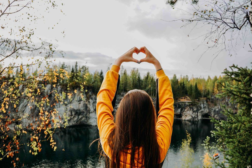 Девушка в Карелии