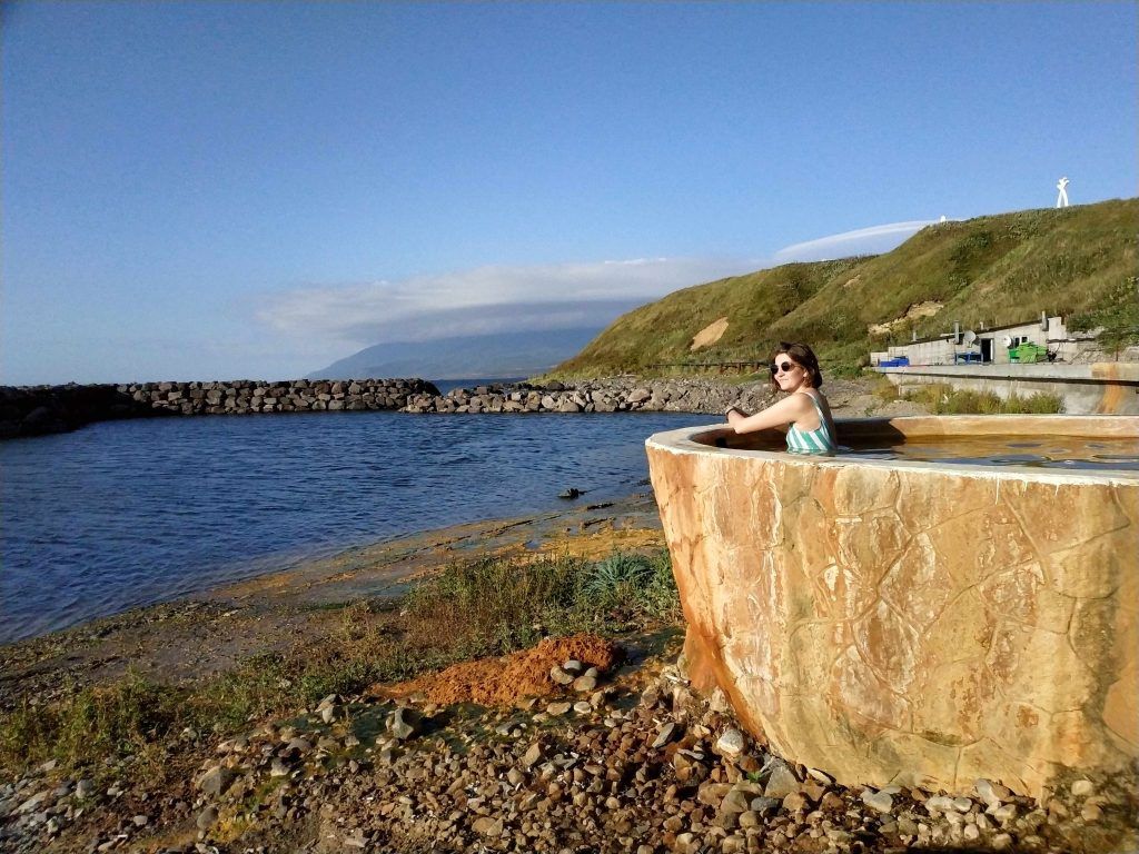 Комплекс горячих источников Ванночи