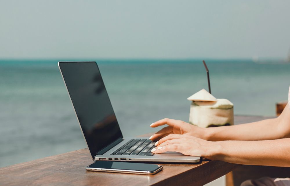 Как поехать в отпуск не говоря боссу