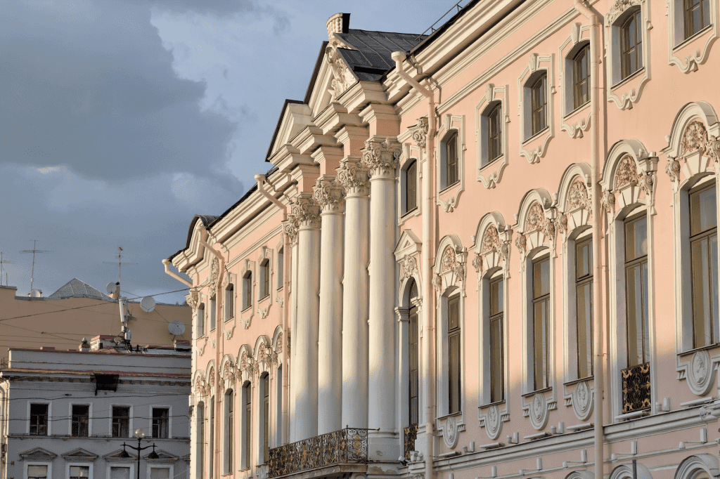 Колонны Русского музея