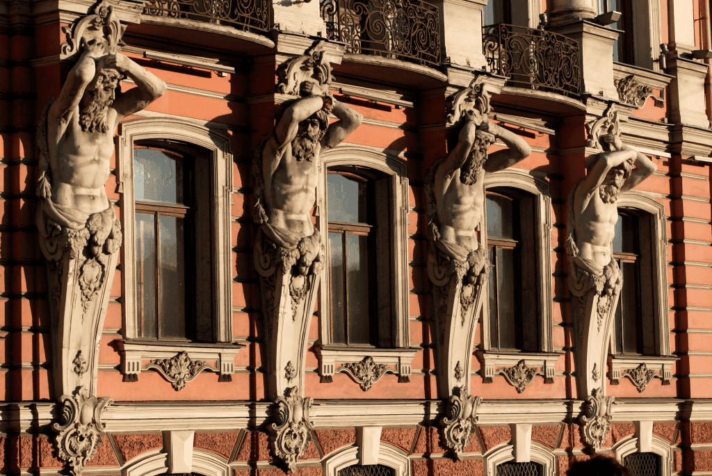 Атланты в Петербурге
