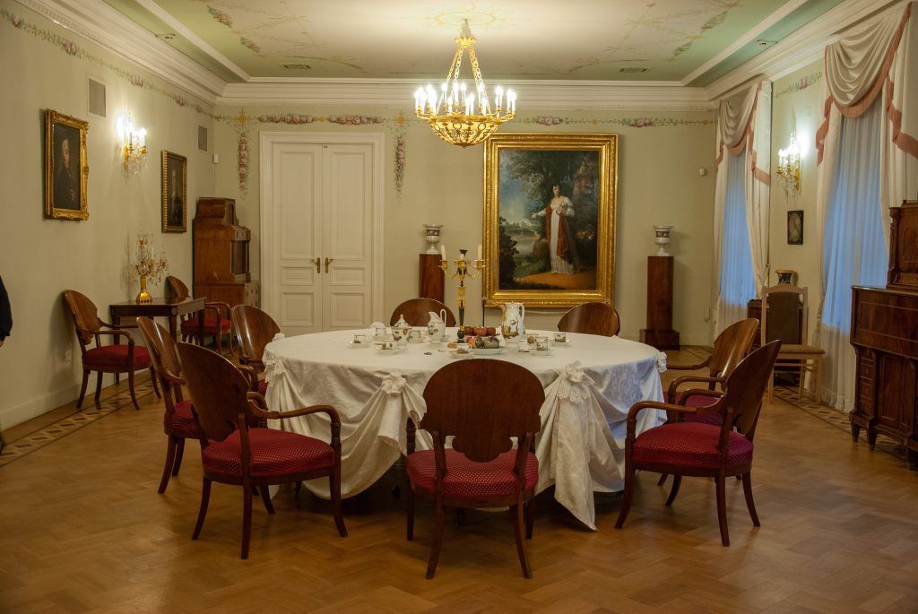 Комната во дворце