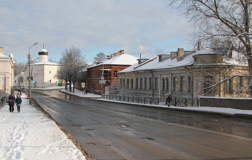 Церкви