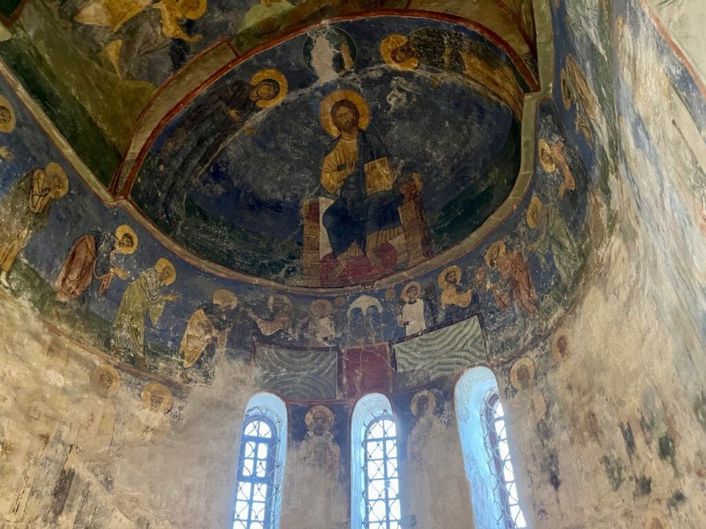 Фрески