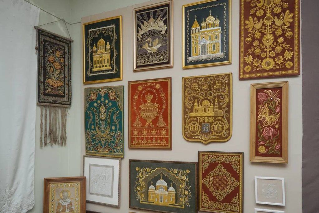 Золотное шитьё