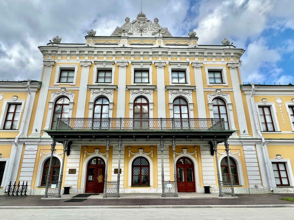 Императорский путевой дворец в Твери