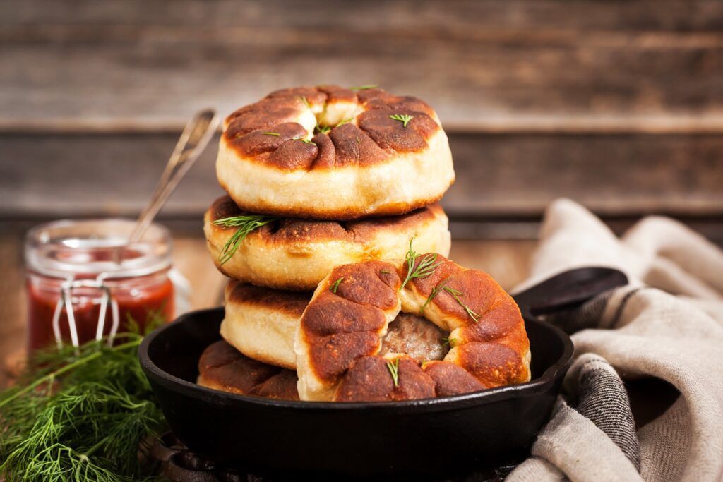Беляши на сковородке