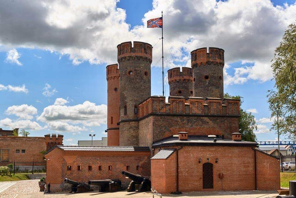 Фридрихсбургские ворота