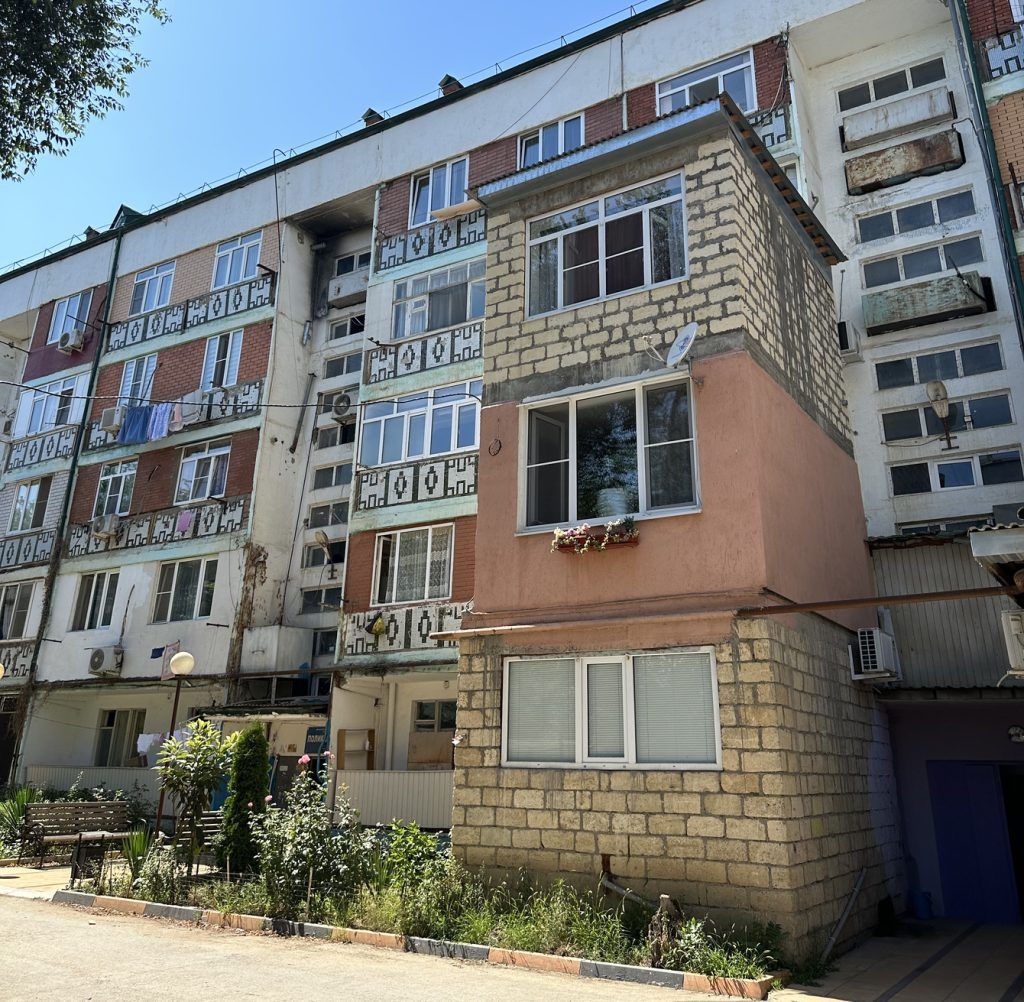 Дом с пристройкой в Дербенте