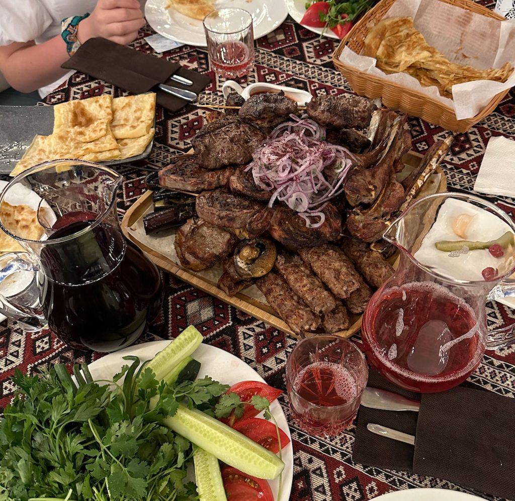 Ужин в Дагестане