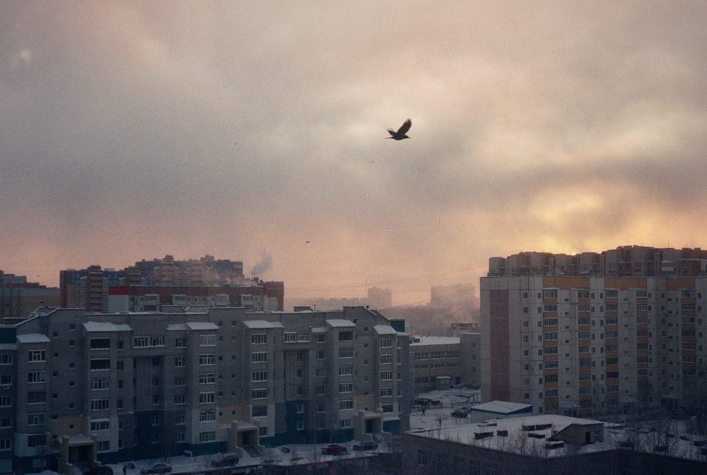 Город в Сибири зимой