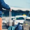 Как таксисты в аэропорту обманывают туристов