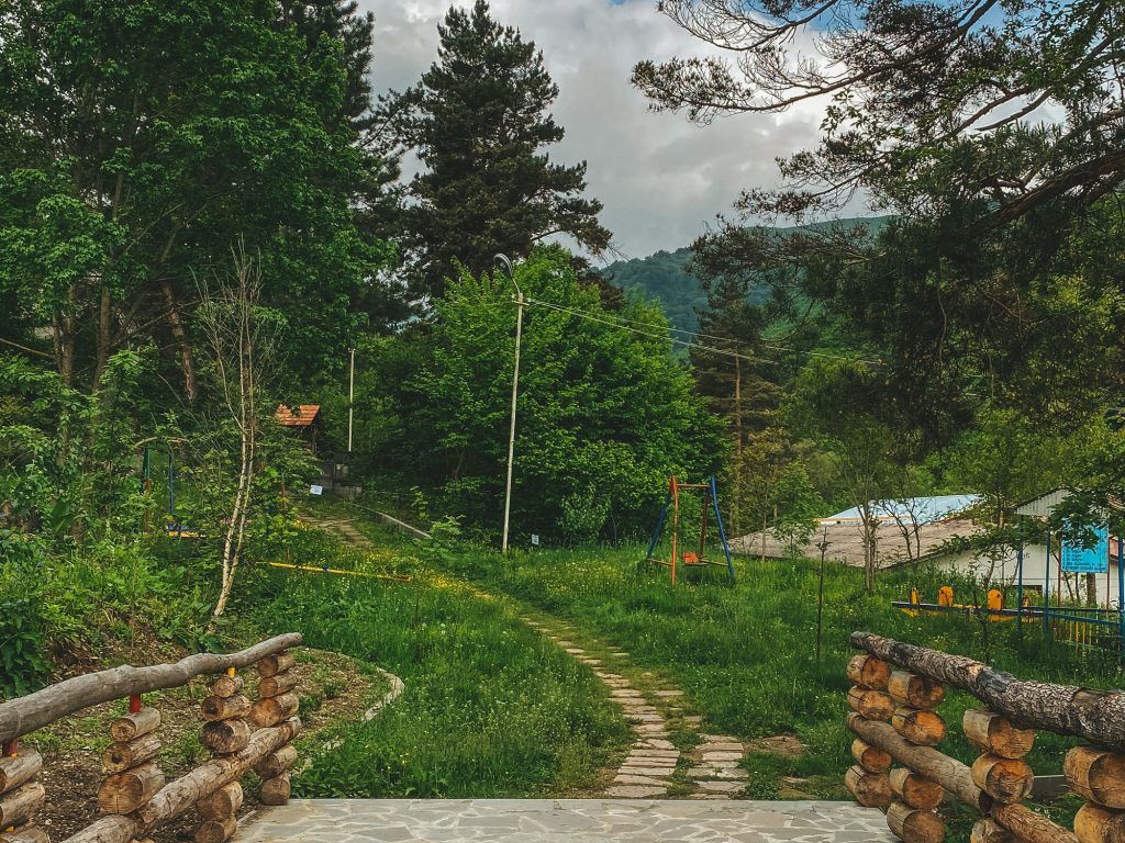 Природа в армянском лагере Цицернак