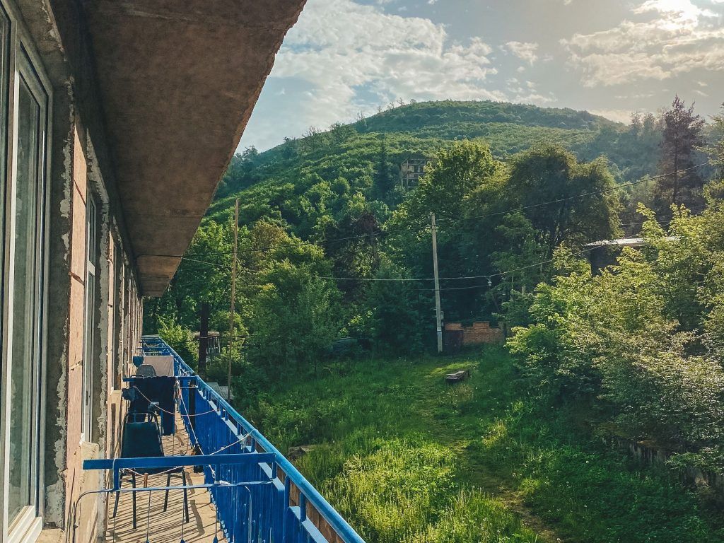 Вид на горы в армянском лагере Цицернак
