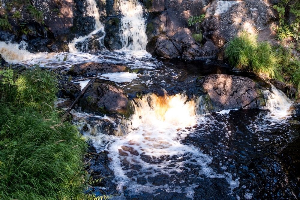 рускеальские водопады.jpg