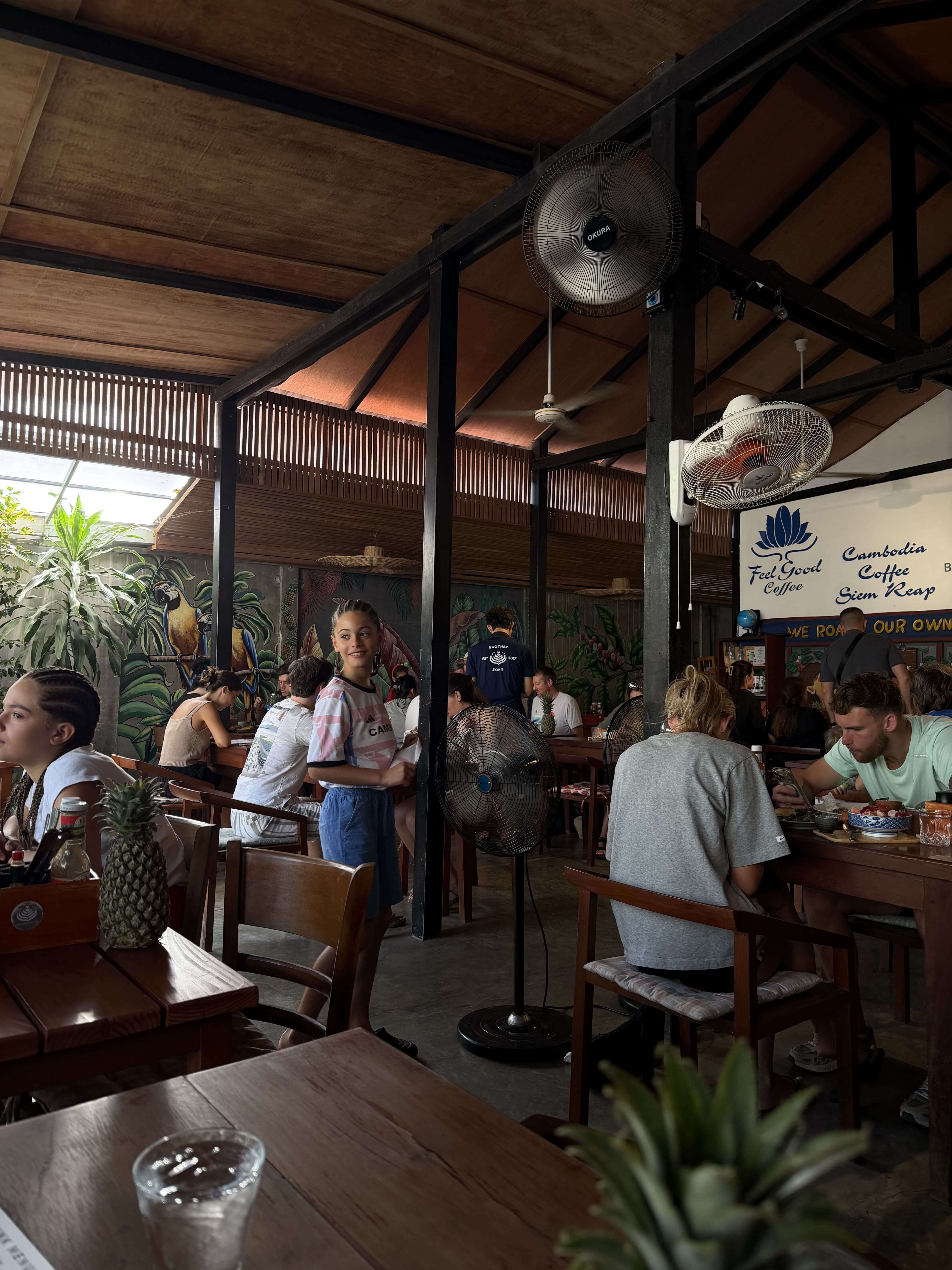 31-Brother Bong Cafe .jpg