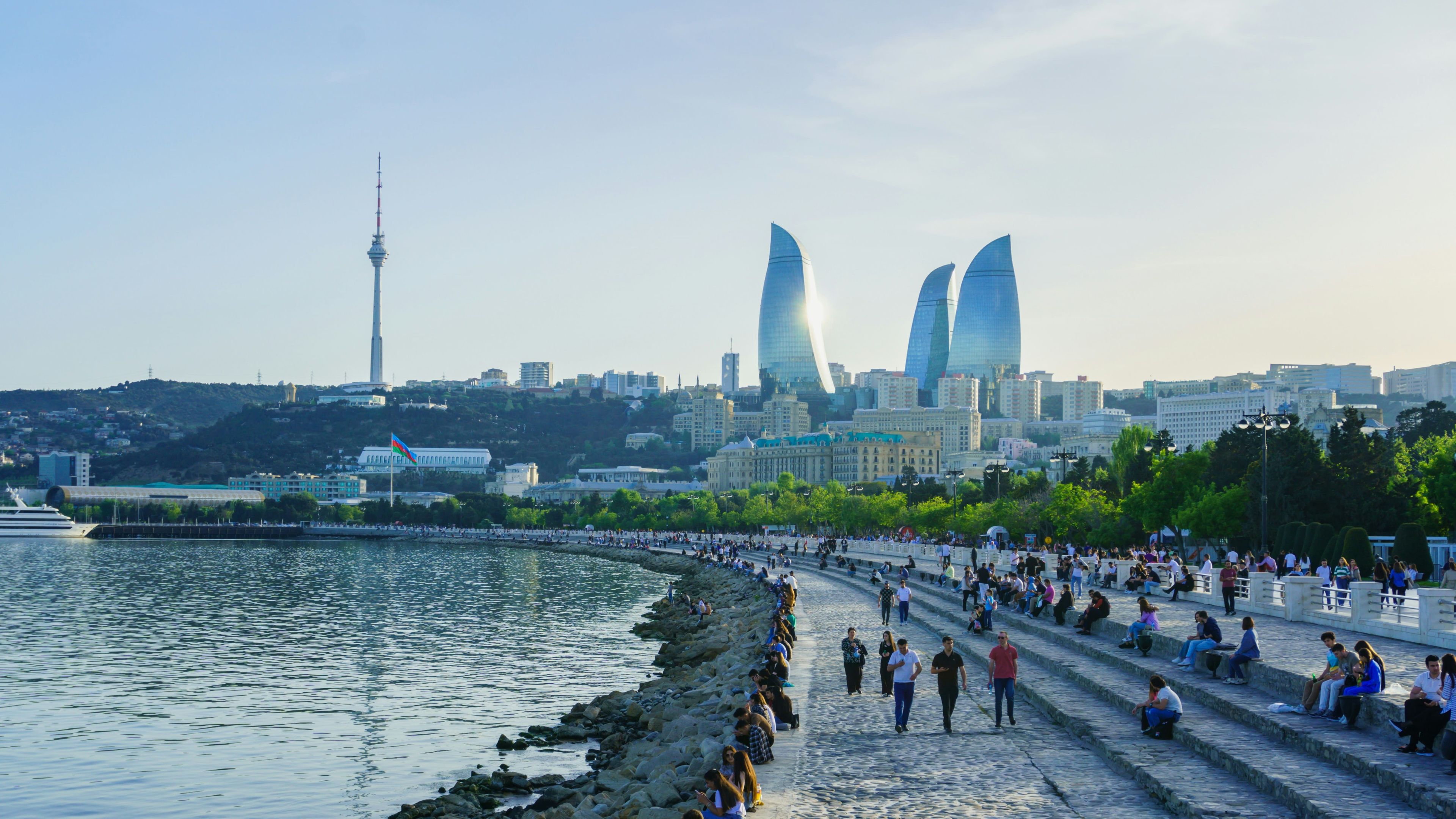 Бульвар в Баку