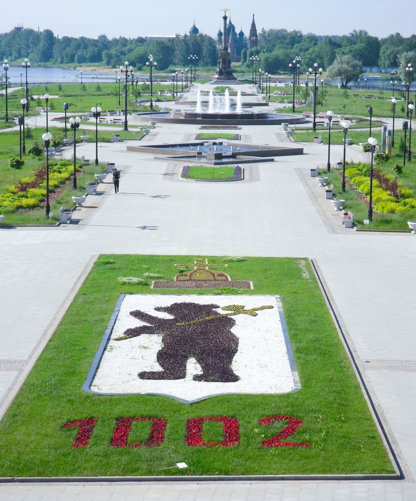 Волжская набережная в Ярославле