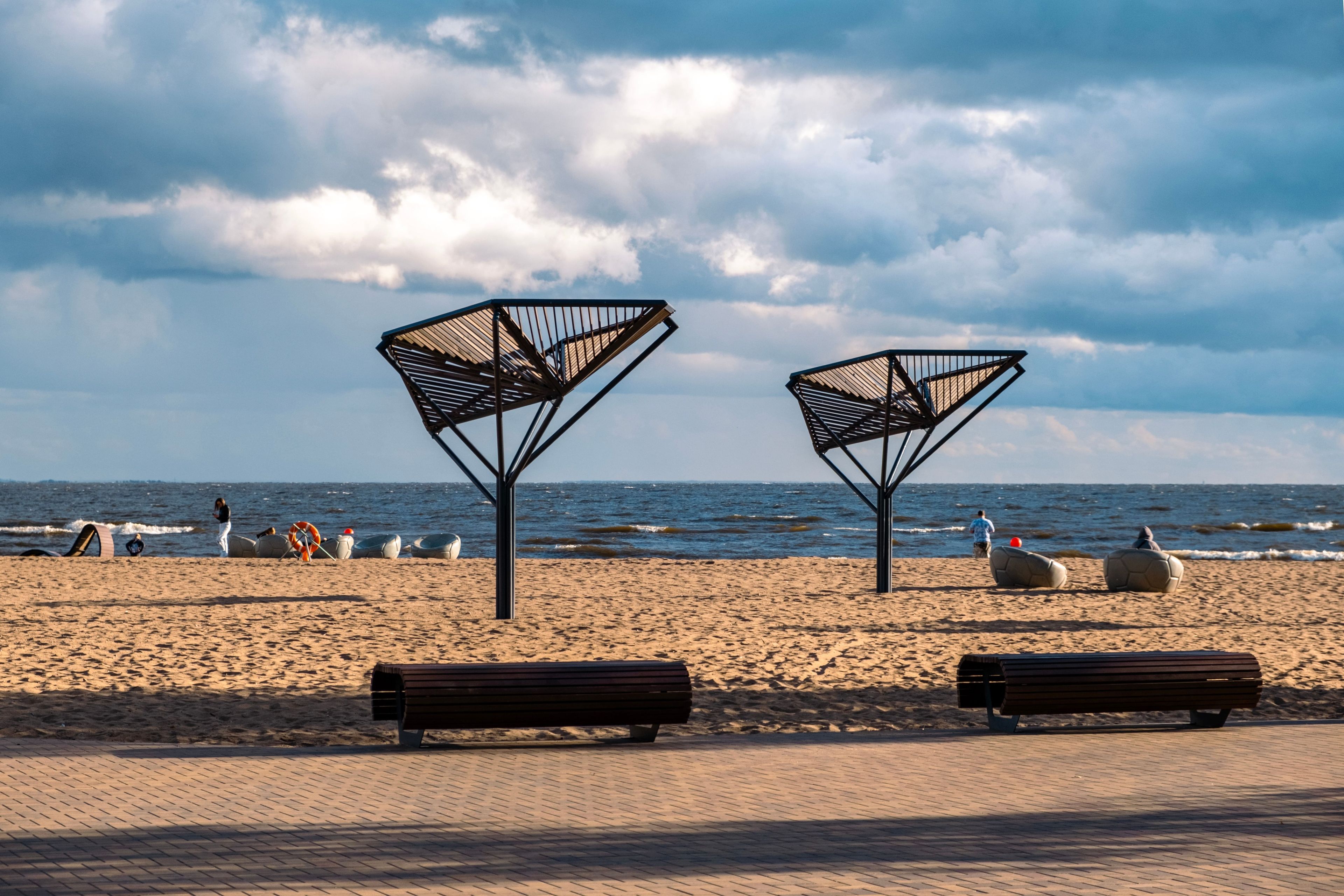 shutterstock_2706929553 (1).jpg