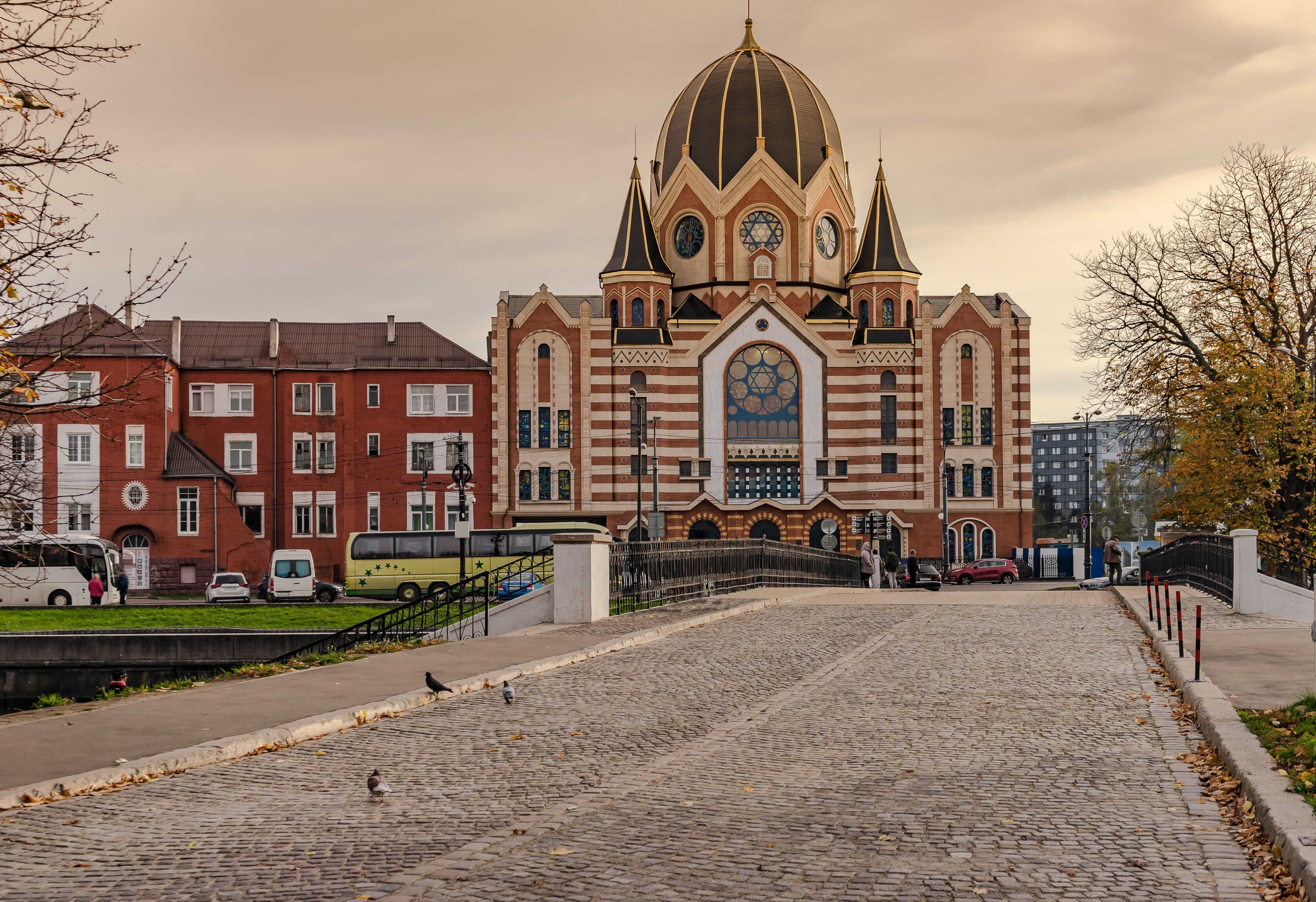 shutterstock_1582752568-2.jpg