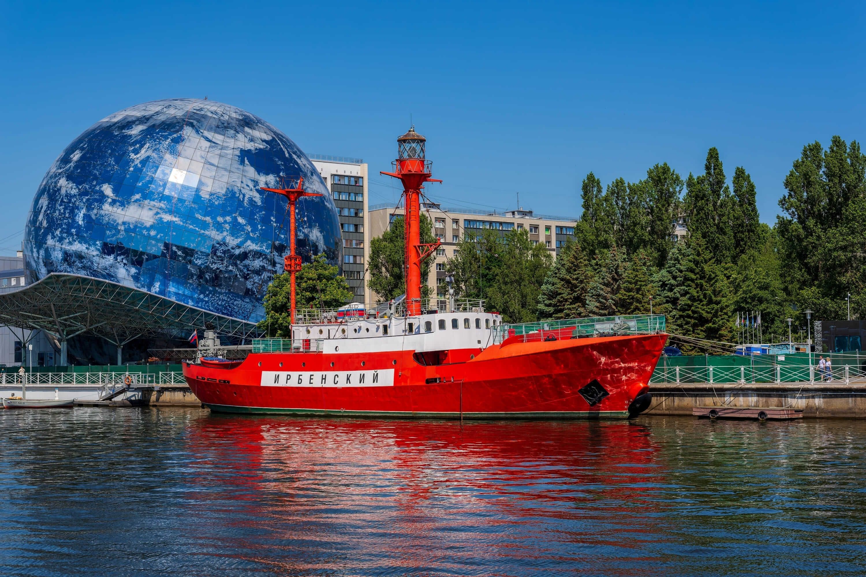 shutterstock_2318754681-2.jpg