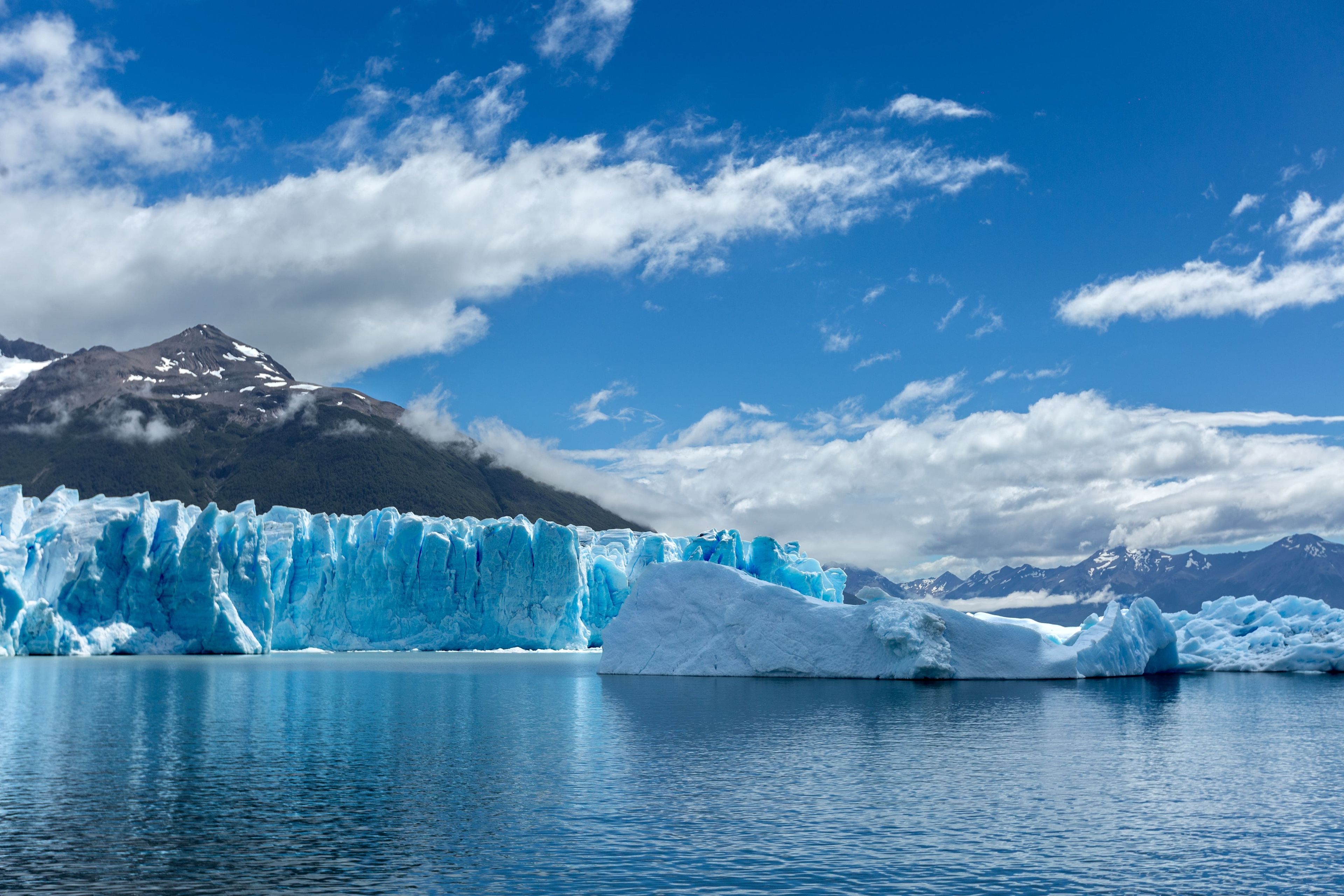 shutterstock_2783889711-2.jpg