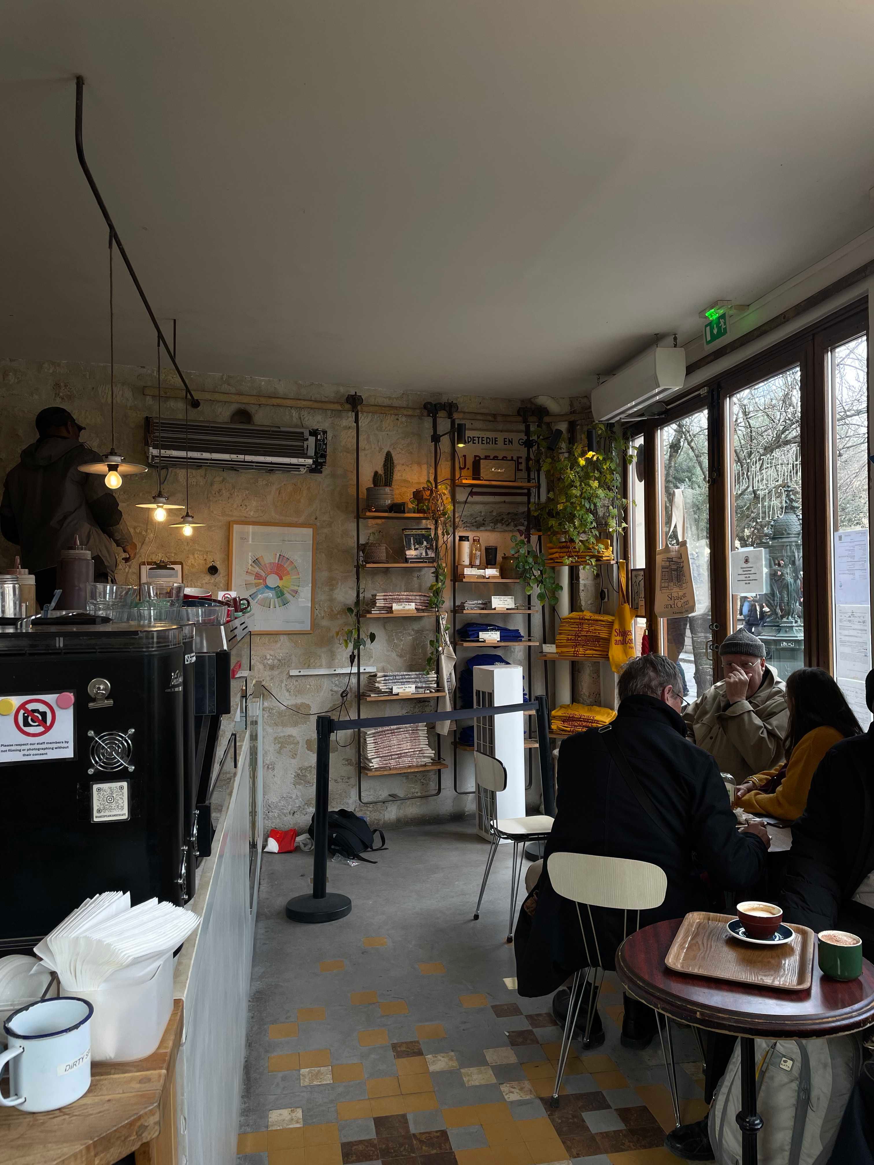 Shakespeare and Company Café  (1).jpg