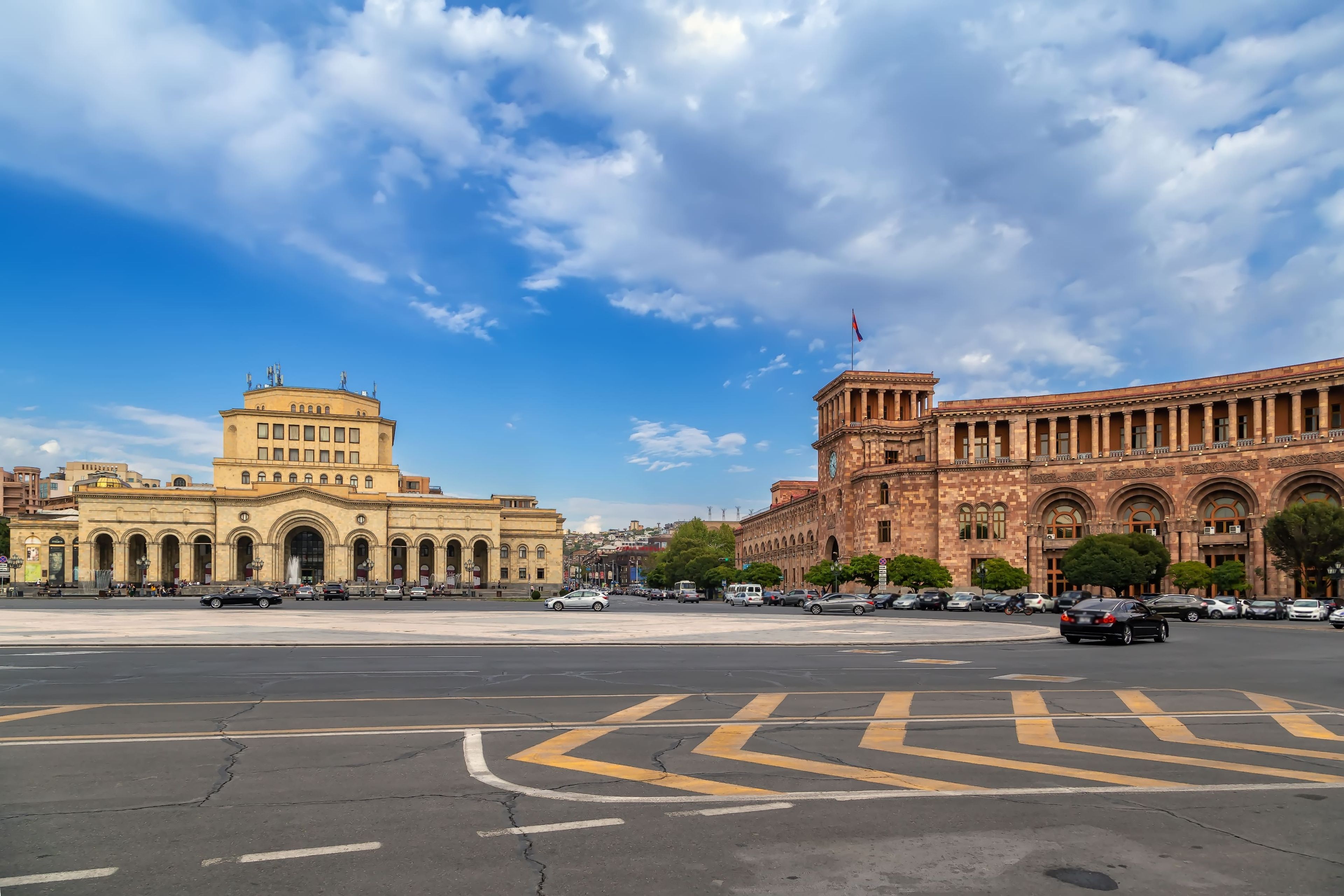 shutterstock_2136734261-2.jpg