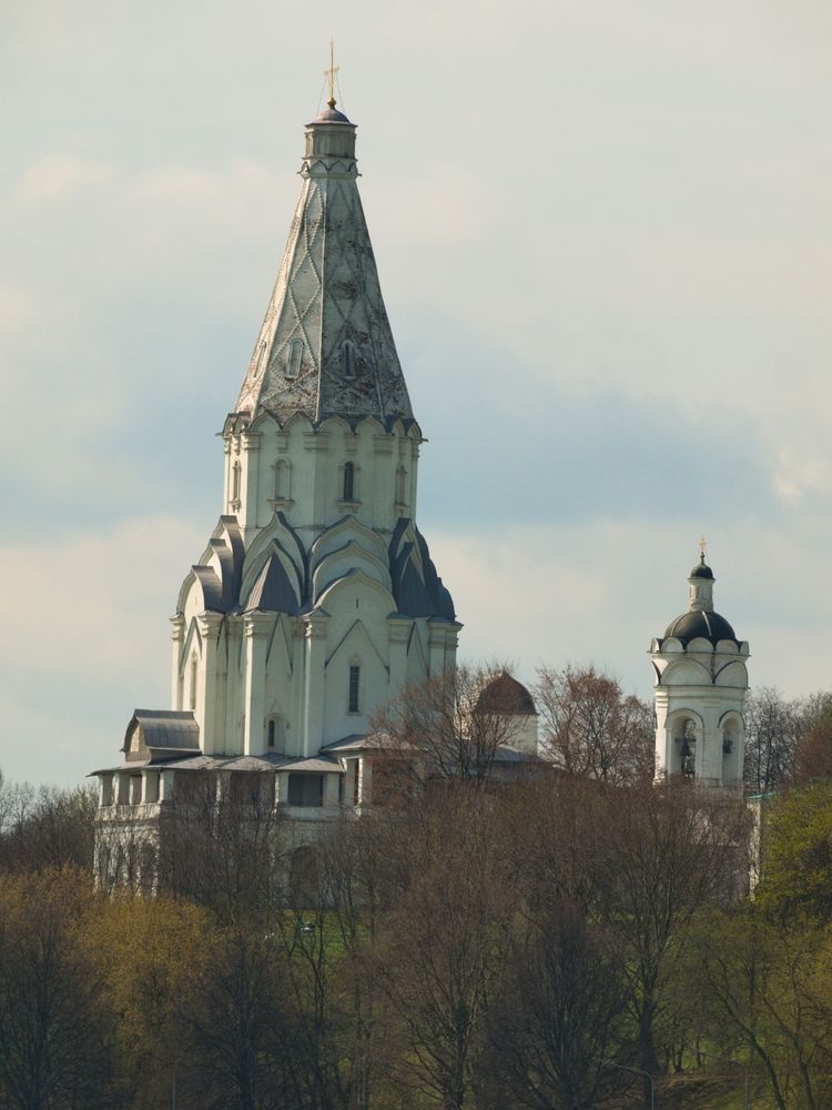 Парк «Коломенское» в Москве