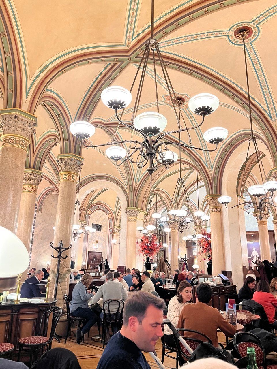 cafe central 1.jpg
