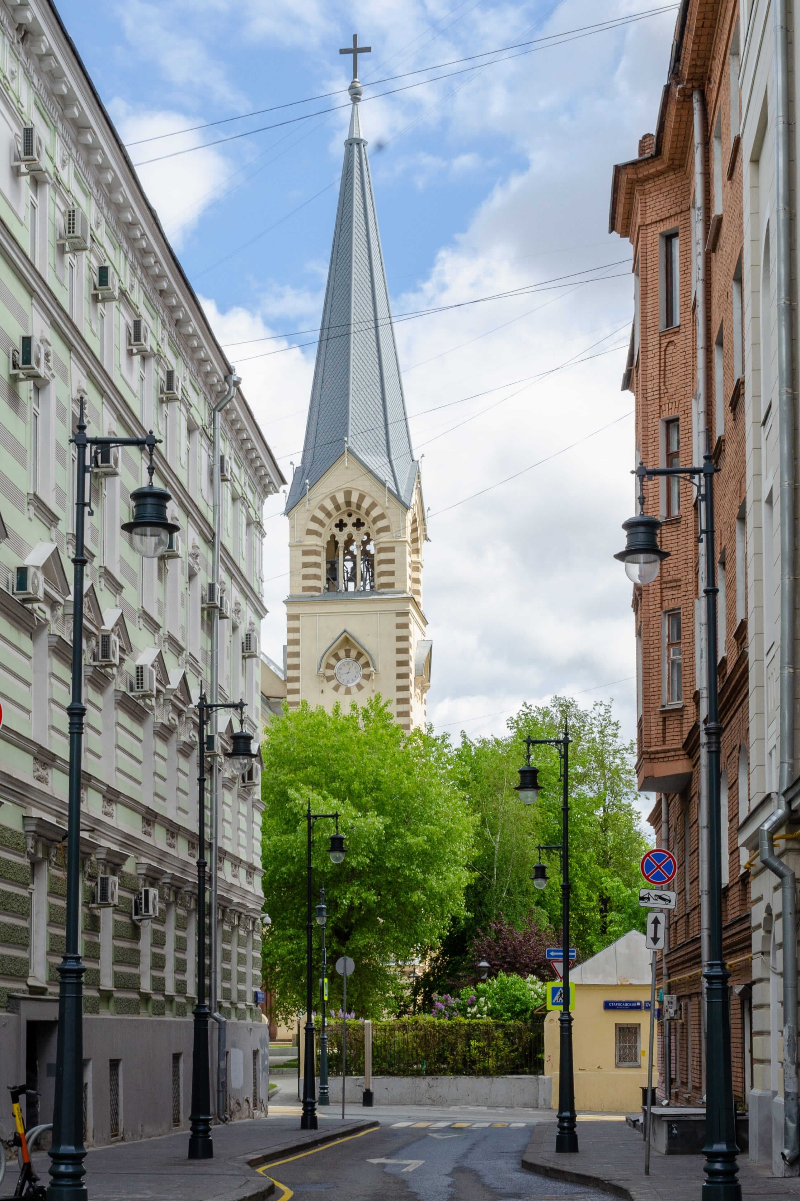 церковь.jpg