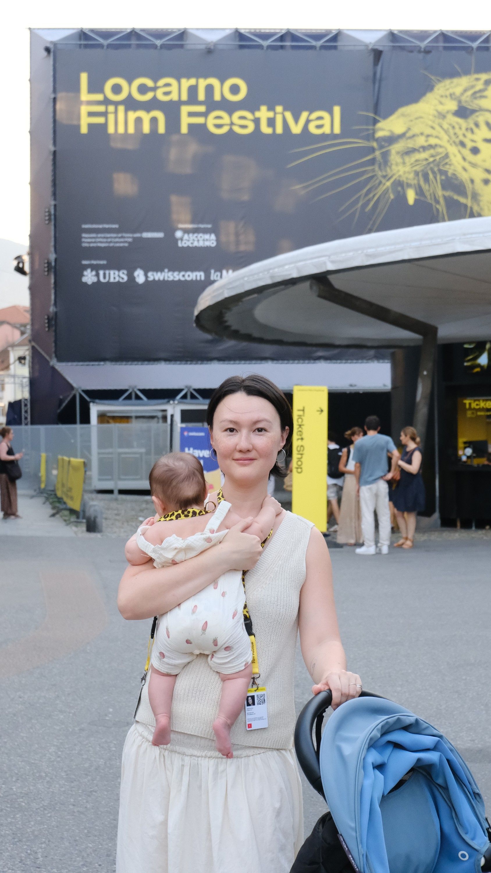 06-portrait-festival-banner.jpg