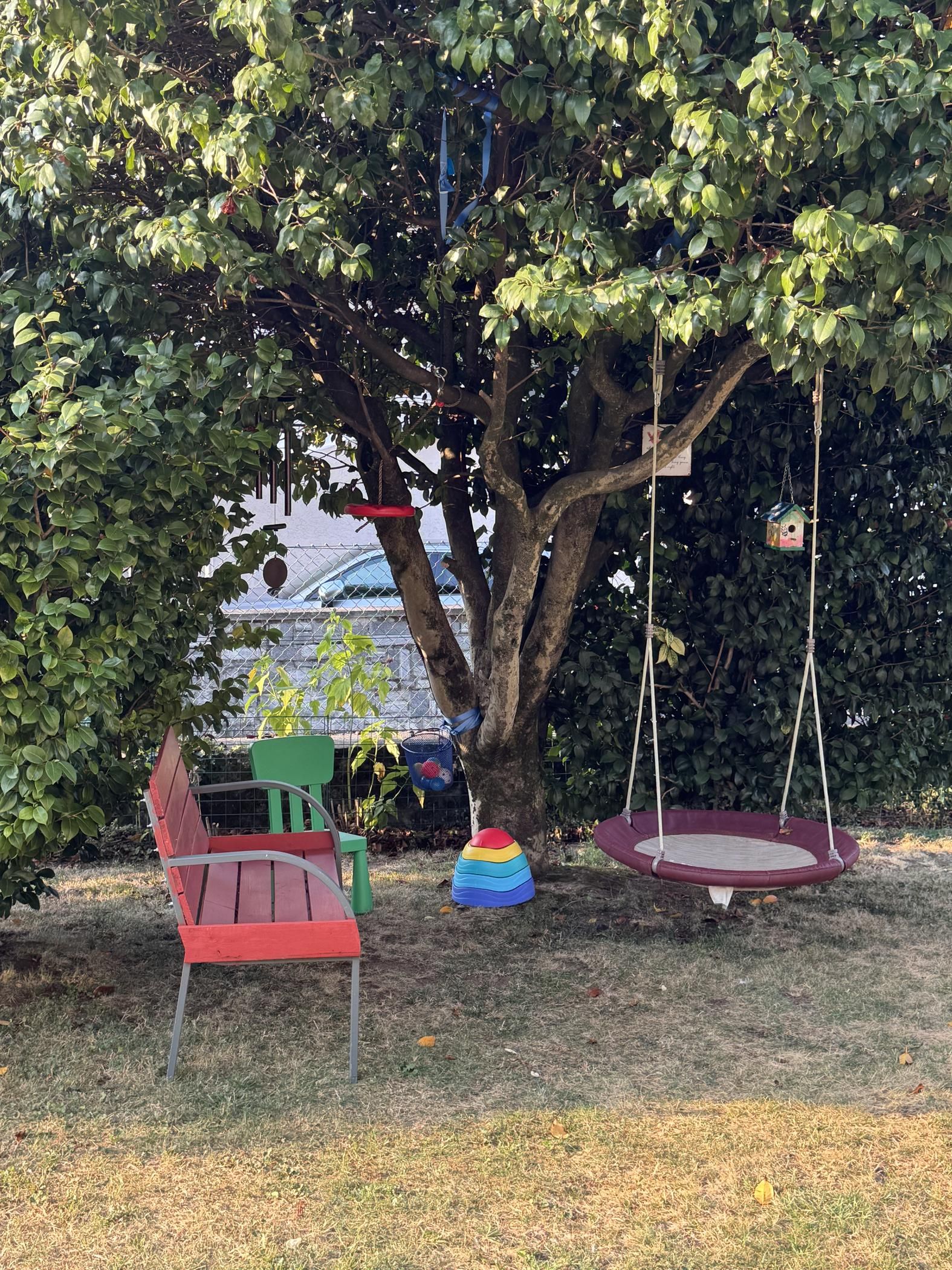 15-garden-swing-bench.jpg
