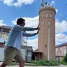 жилгородок — водонапорная башня, фотка как у Пизанской башни — средний размер.jpeg