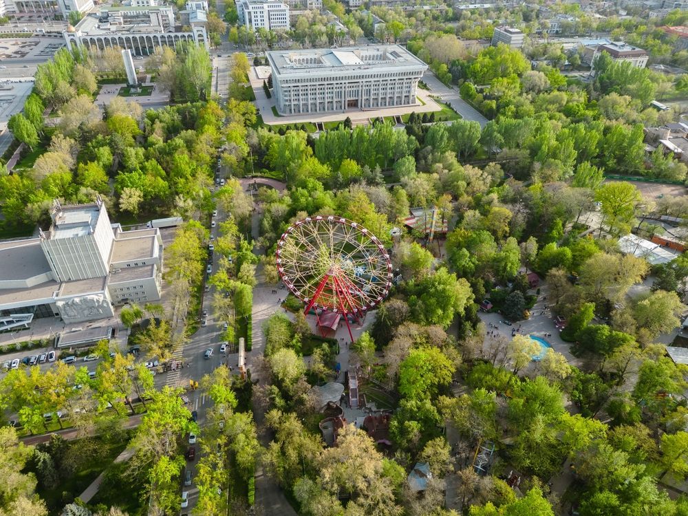Панфиловский парк в Бишкеке