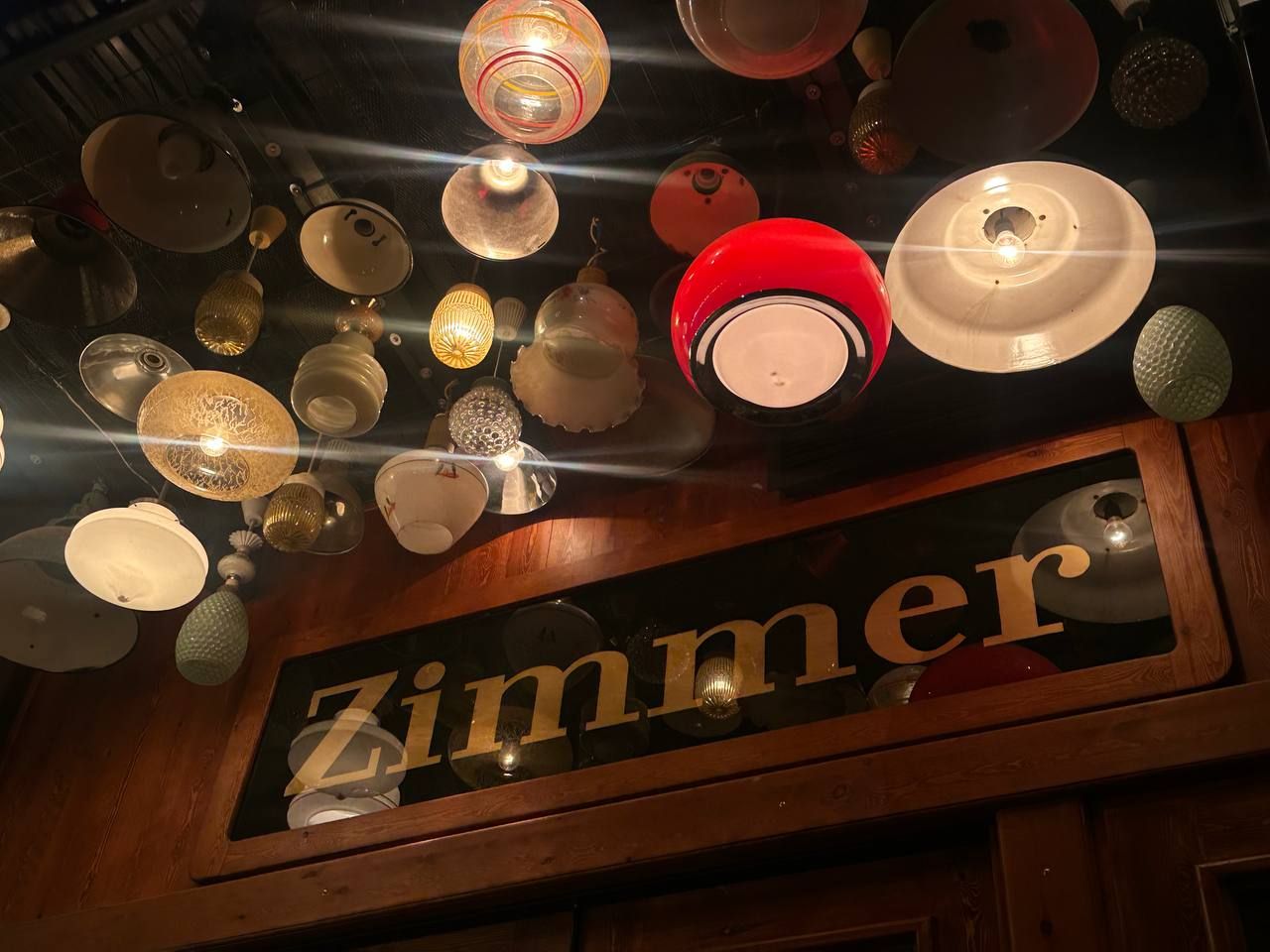Zimmer (2).jpg