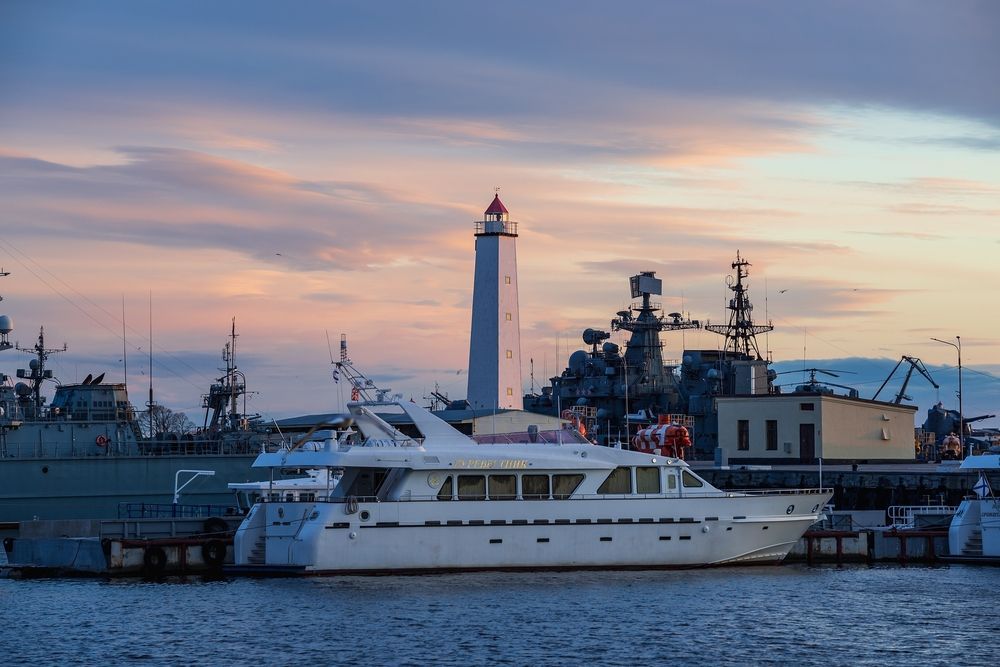 Маяк в Кронштадте