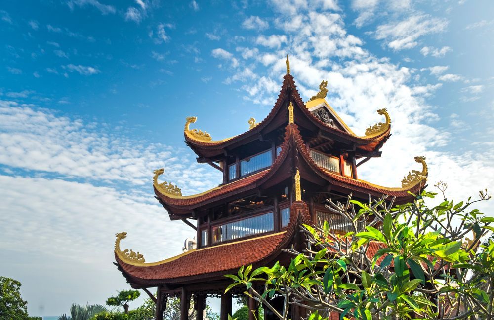 Fukuok qanday tuzilgan: plyaj, ko‘ngilochar joylar va ovqatlanish bo‘yicha qo‘llanma