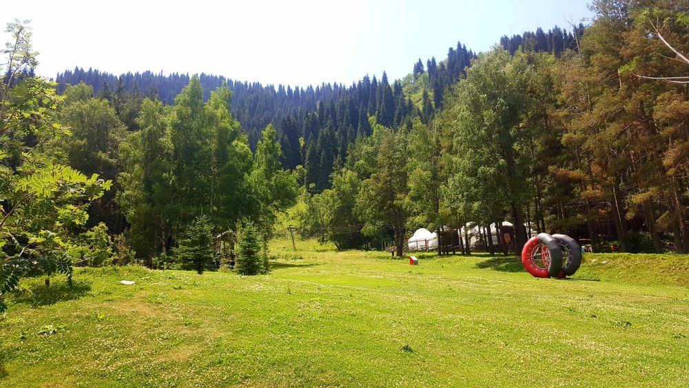 Курорт Oi-Qaragai под Алматы, Казахстан