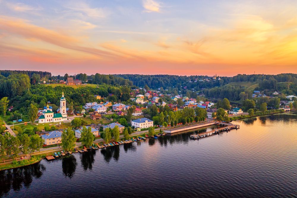 Закат в Плёсе